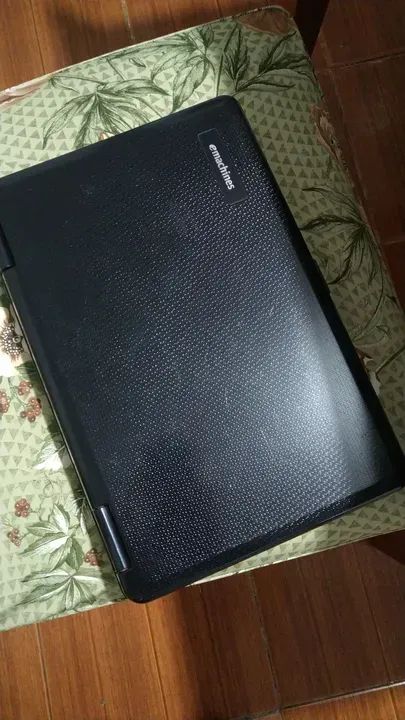 Vendo Notebook Acer eMachine usado funcionando - Foto 4