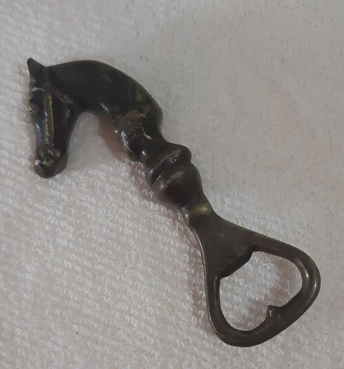 Abridor de Garrafas em Metal - Formato de Cavalo