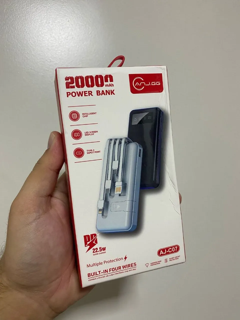 Carregador Power Bank 2000mAh com 4 Cabos - Novo