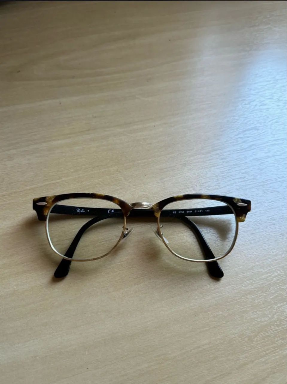 Óculos Ray-Ban Clubmaster 