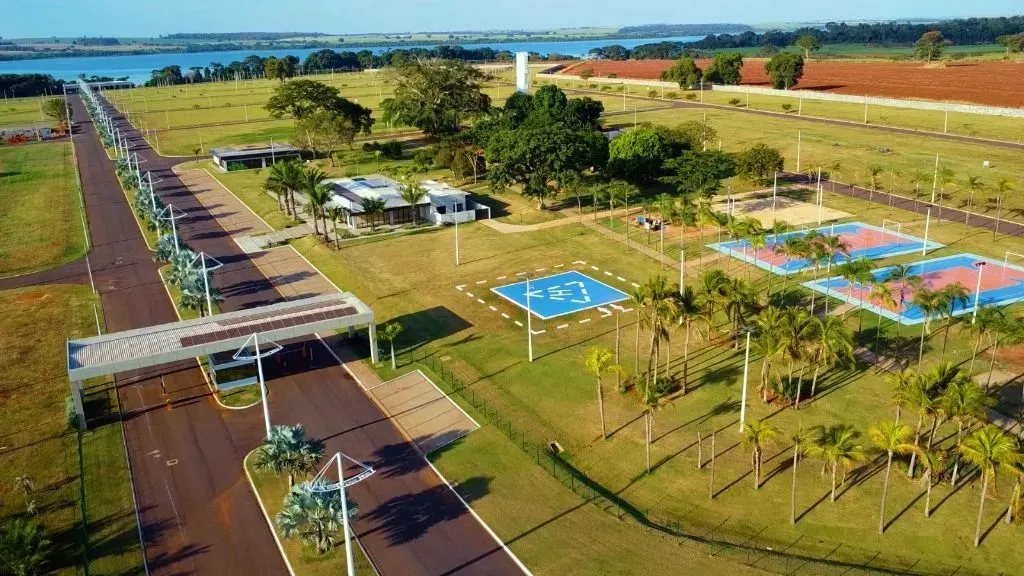 Terreno à venda, 600 m² por R$ 290.000,00 - Centro - Barbosa/SP