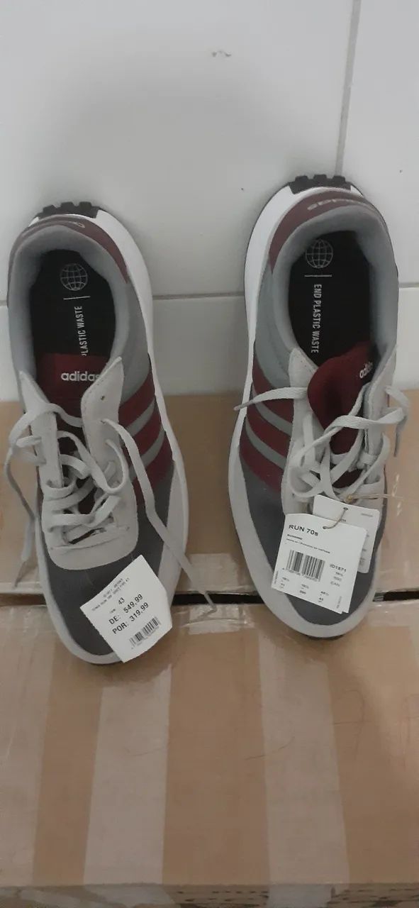Tênis Adidas Run 70s - Conforto e Estilo