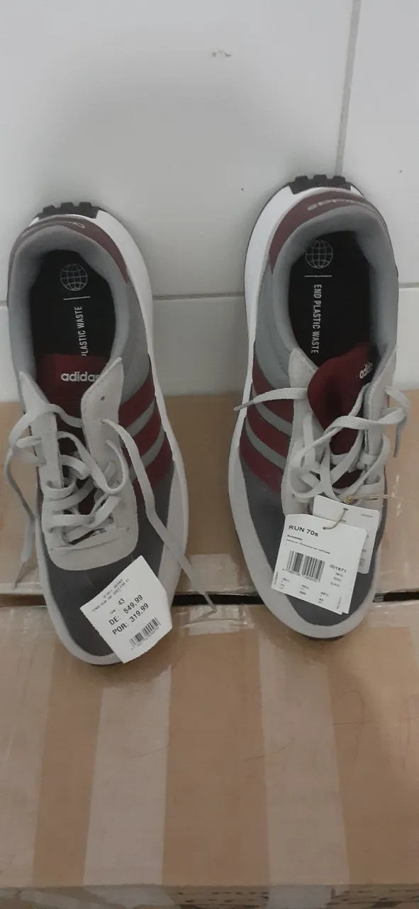 Tênis Adidas Run 70s - Conforto e Estilo