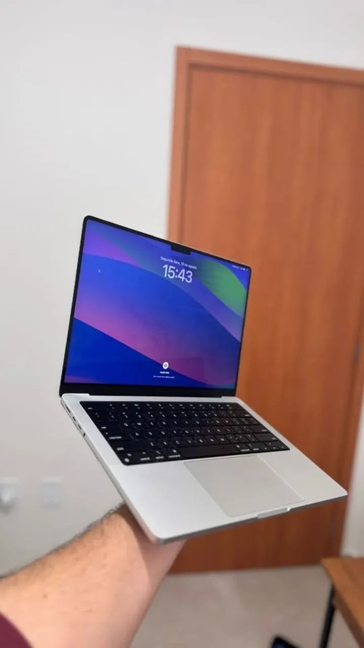 MacBook本体 MacBook Pro 2021 16GB 512SSD M1 Apple notebook MacBook Pro (de 16 polegadas, Processador M1 Pro da