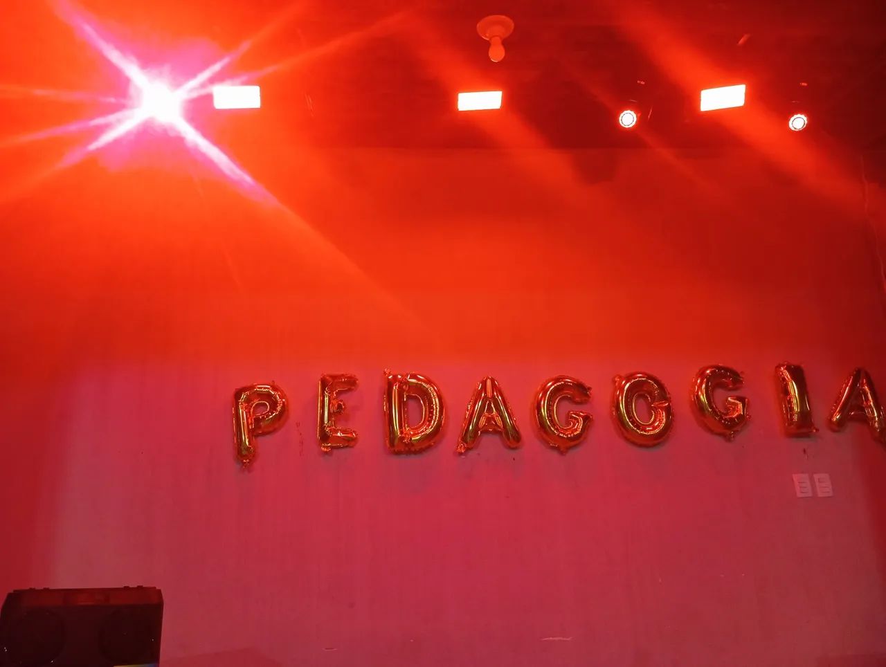 Iluminação para pequenos eventos e bandas - Foto 2