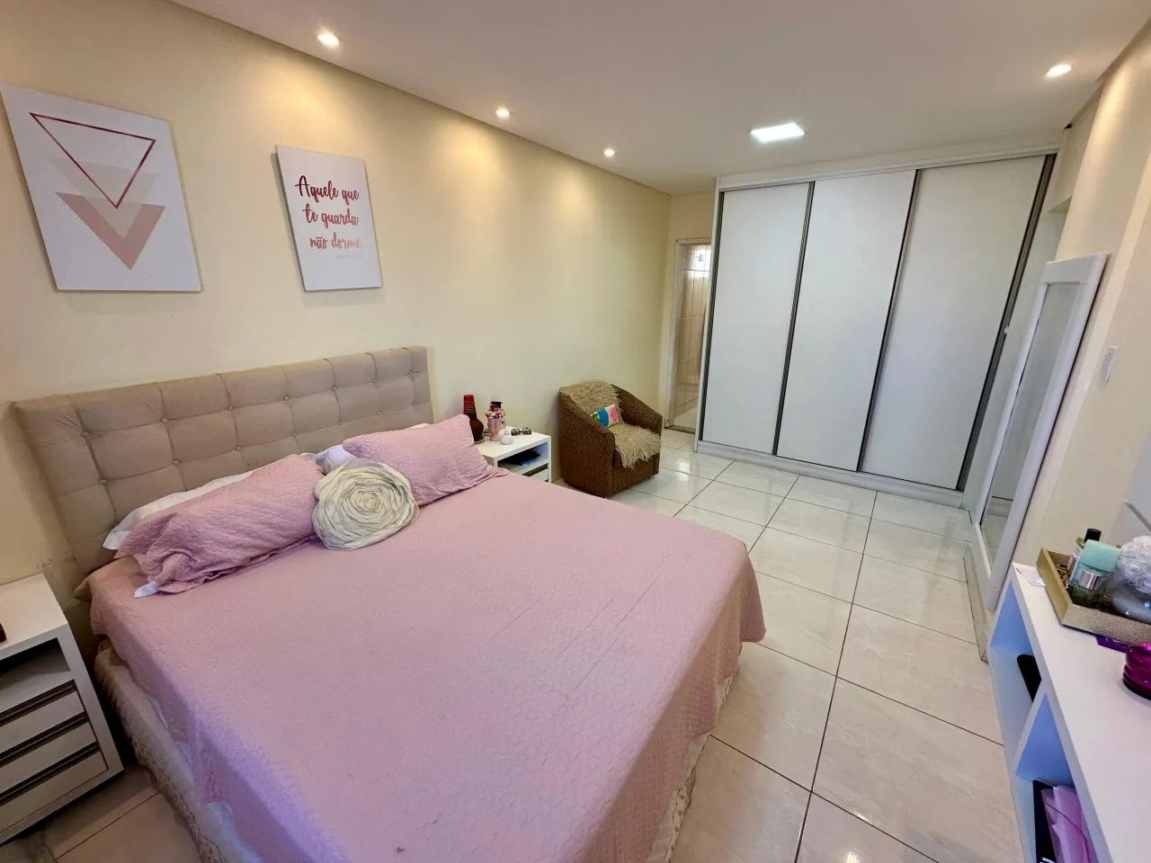 Apartamento 4/4 na Pituba, 1 suíte, nascente, super ventil4ado, 215m², excelente localizaç - Foto 15