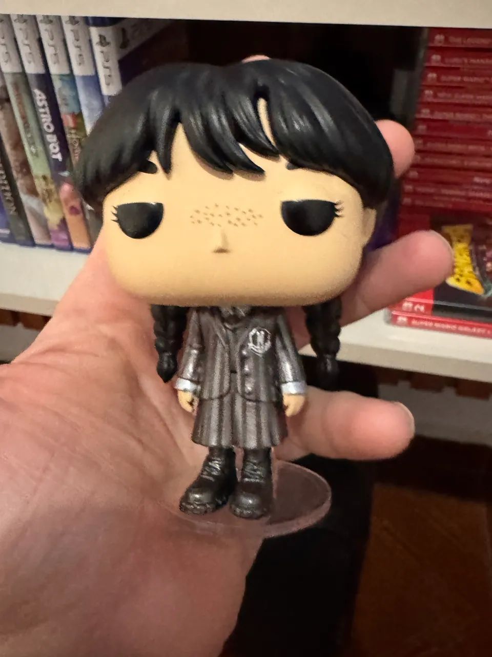 Funko Pop Wandinha  1311 - Foto 2