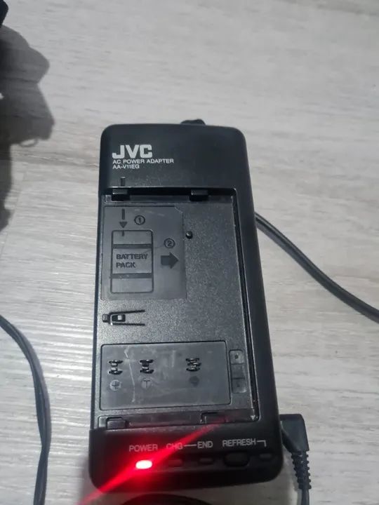 Filmadora Jvc Gr-ax817um - Foto 2