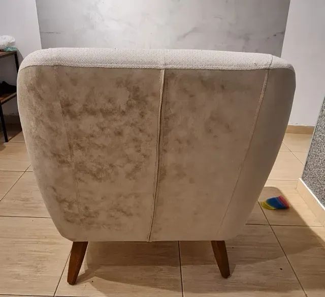 Poltrona luxo decorativa J.marcon, em perfeito estado! - Foto 3