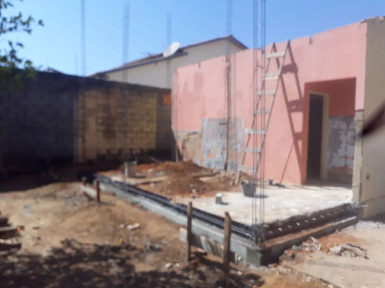 Pedreiro disponível para empreita e diária! construção e reforma  - Foto 3