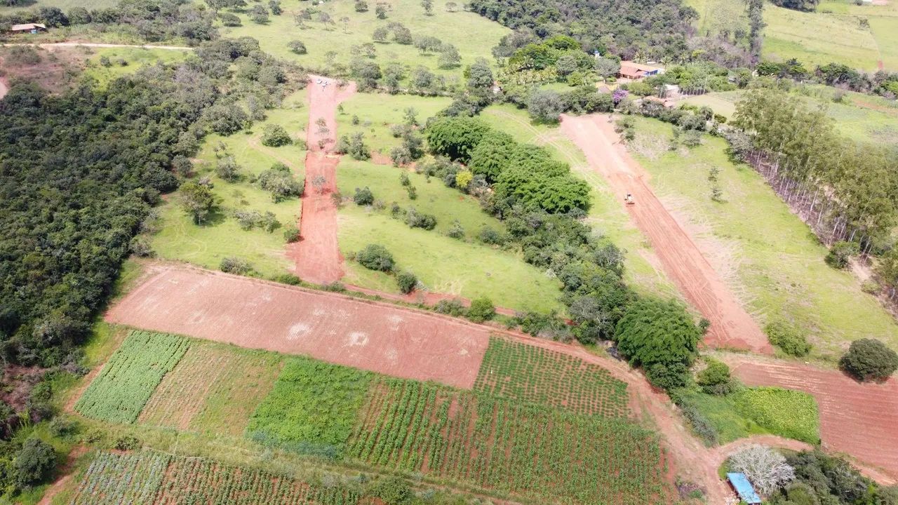 Terreno com  acesso asfaltado área rural 