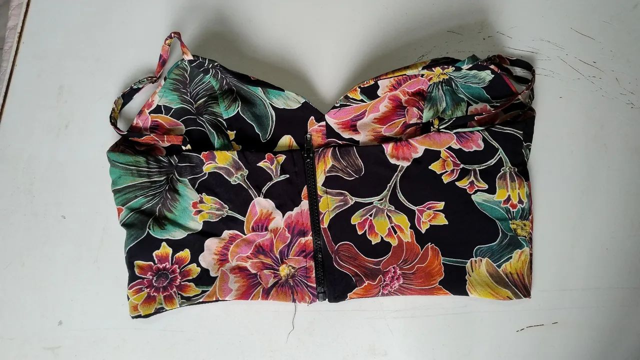 Blusa Feminina Tipo Top  - Foto 2