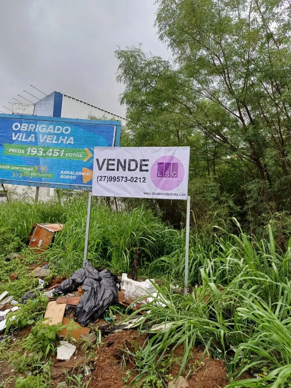 Terreno para venda tem 1000 metros quadrados em Ataíde - Vila Velha - ES