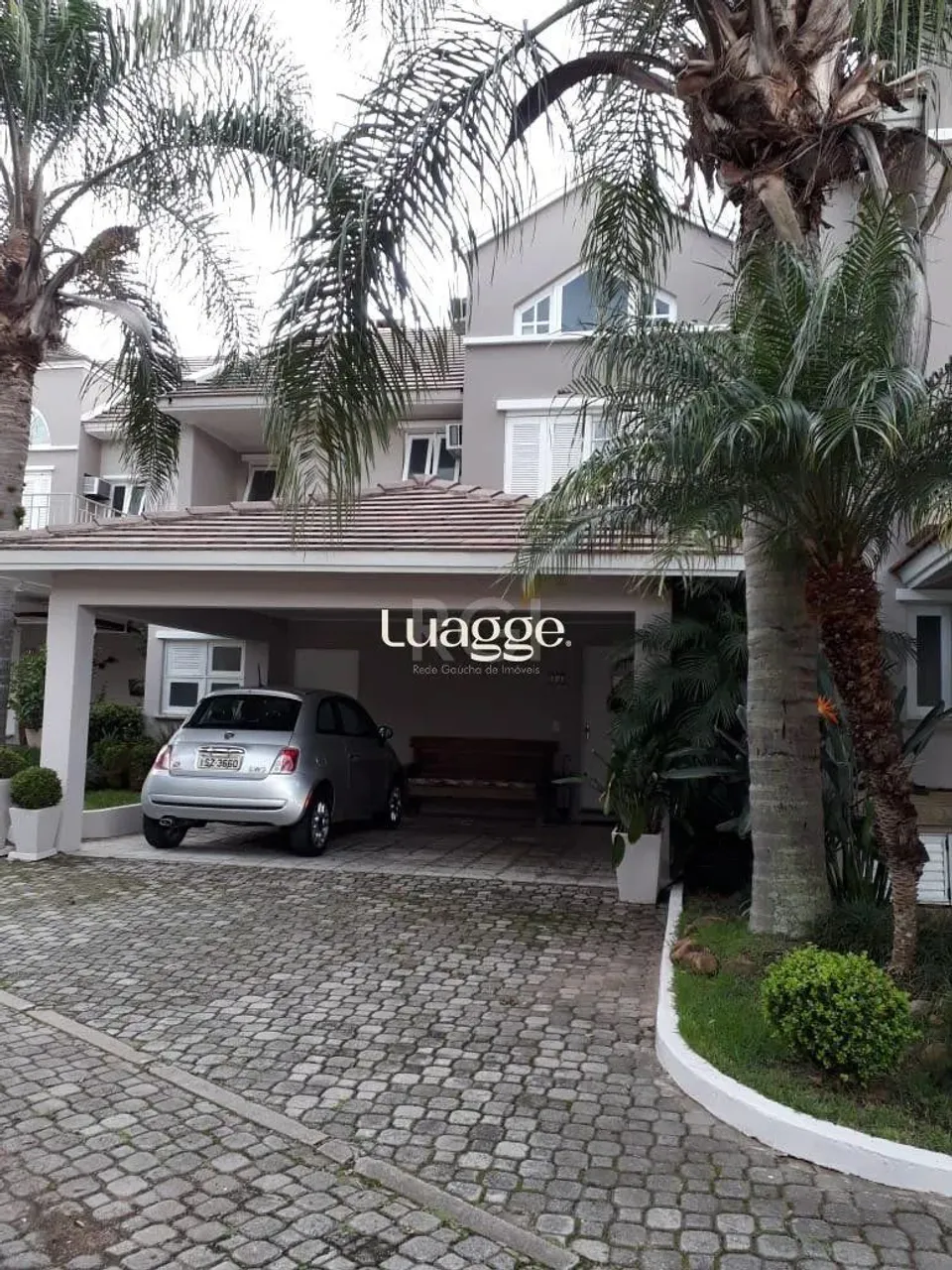 casa em condomínio fechado, às margens do rio guaíba,