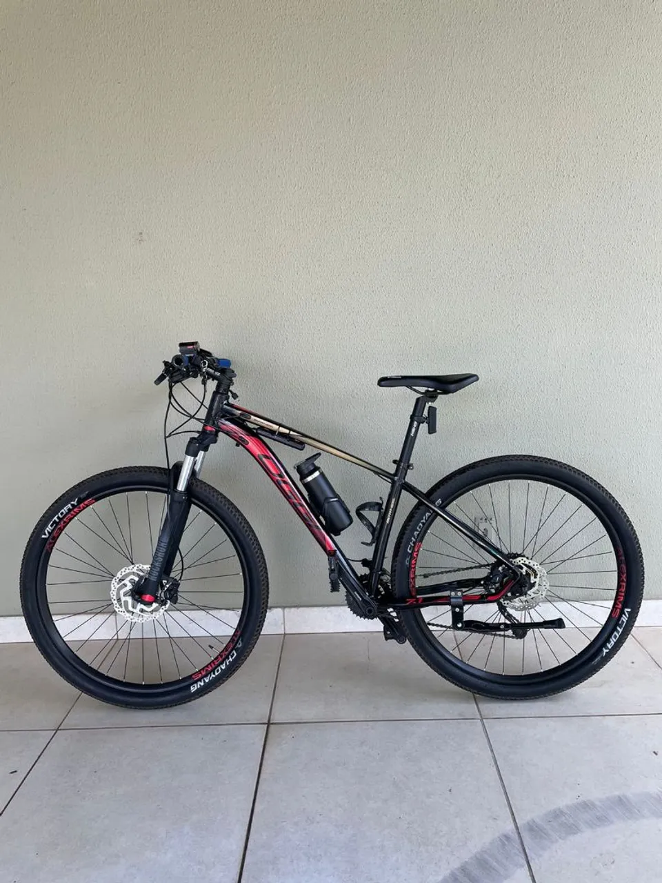 Bike OGGi Aro 29 quadro 17