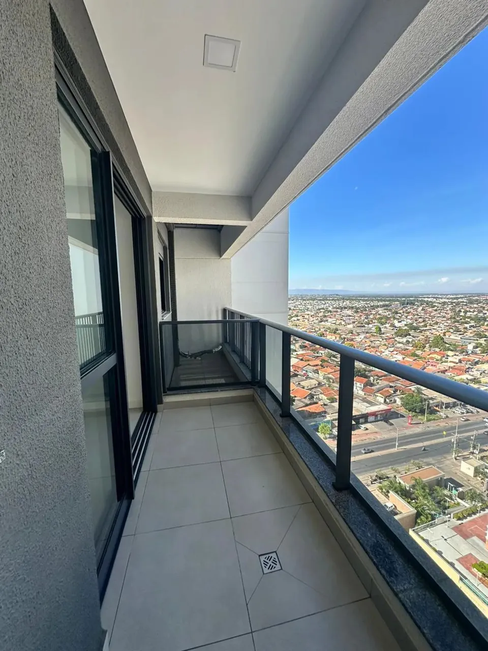 Aluguel- Urbanit 52m2 com 2 com 2 vgs- Cuiabá MT