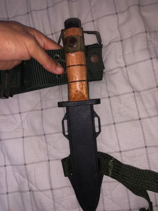 Faca de Sobrevivência Militar - Foto 3