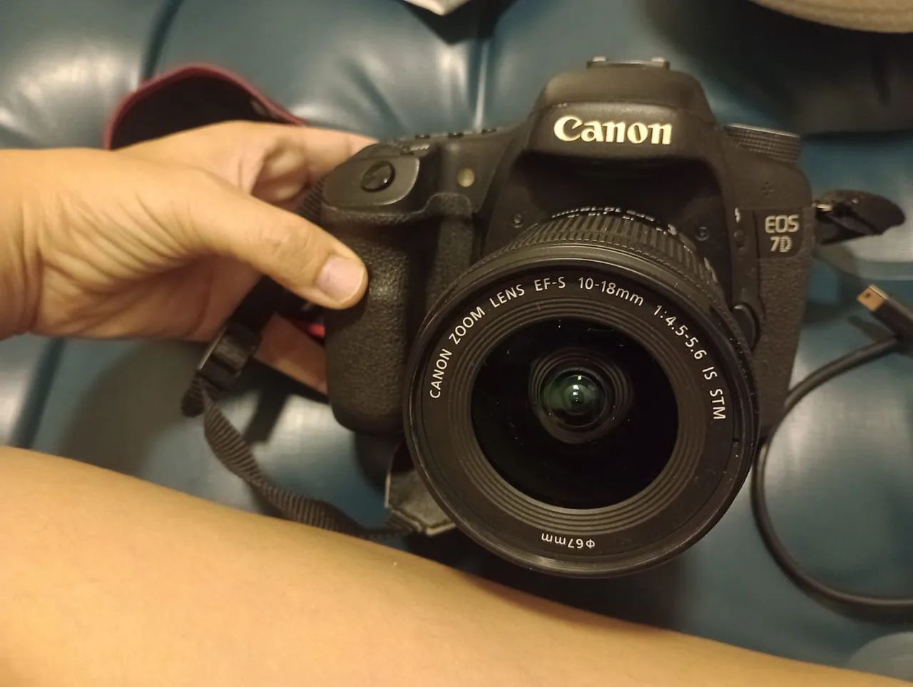 CAMERA FILMADORA CANON 7D  - Foto 2