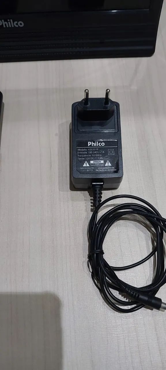 TV Portátil PHILCO 14 polegadas, com defeito, sem imagem. - Foto 2