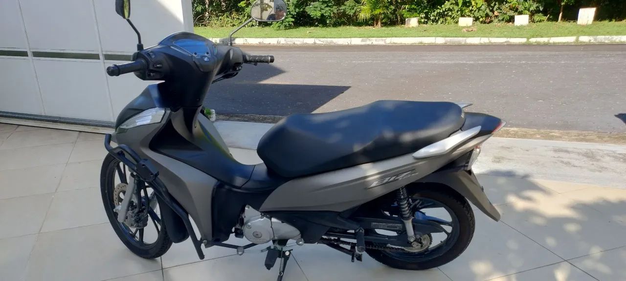 Honda Biz 23/23 único dono - transferência e tanque cheio - Foto 3