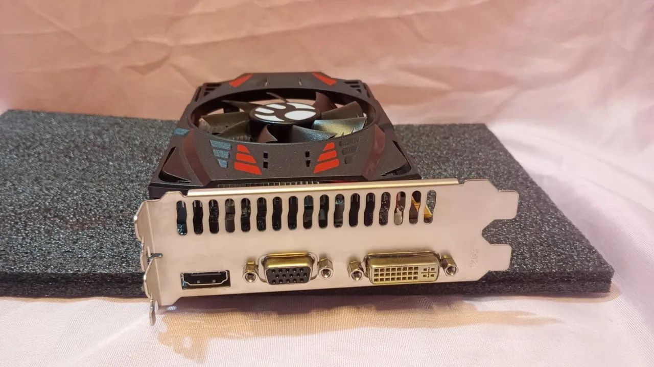 Placa de Vídeo Bluecase GT 740, 4GB, GDDR5 - Foto 4