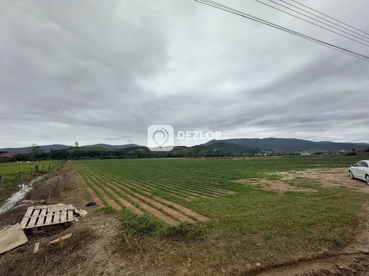 Terreno com casa à venda em Beira Rio, Antônio Carlos | Lagoa dentro do terreno - Foto 4