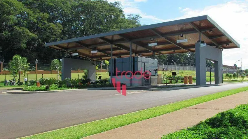Terreno Residencial à Venda em Condomínio Fechado no Bairro Residencial e Empresarial Alph