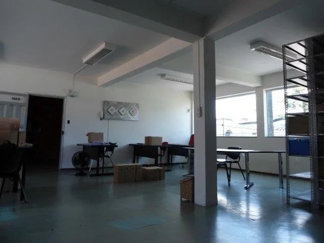 Prédio Comercial c/ Galpão  - Foto 2