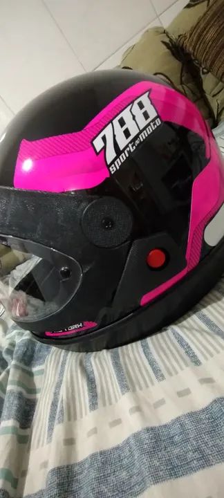 Capacete novo 