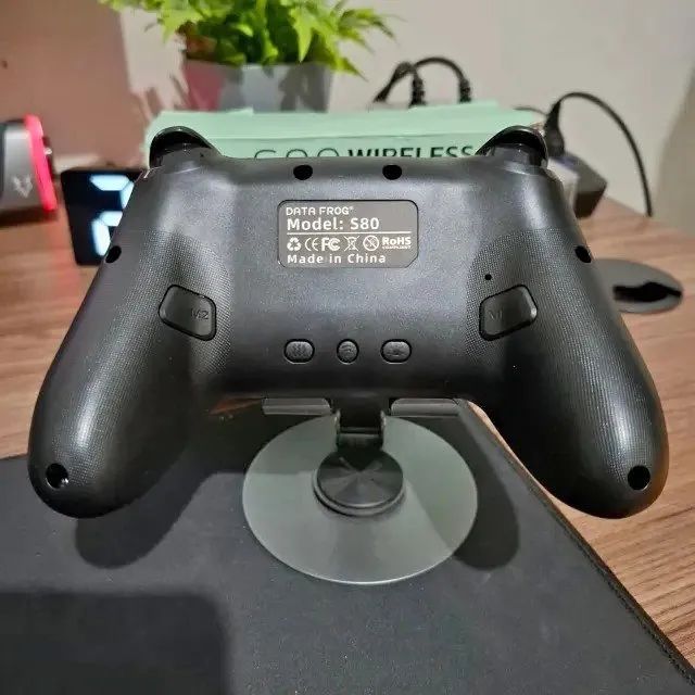 Controle para Nintendo Switch e PC com luzes RGB - Foto 6