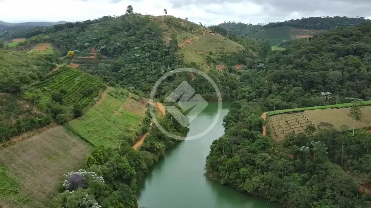Lindo Sítio em Santa Maria de Jetibá codigo: 120713