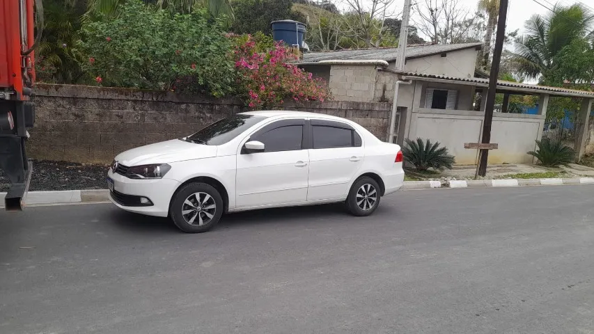 Vw/Voyage COMPLETO