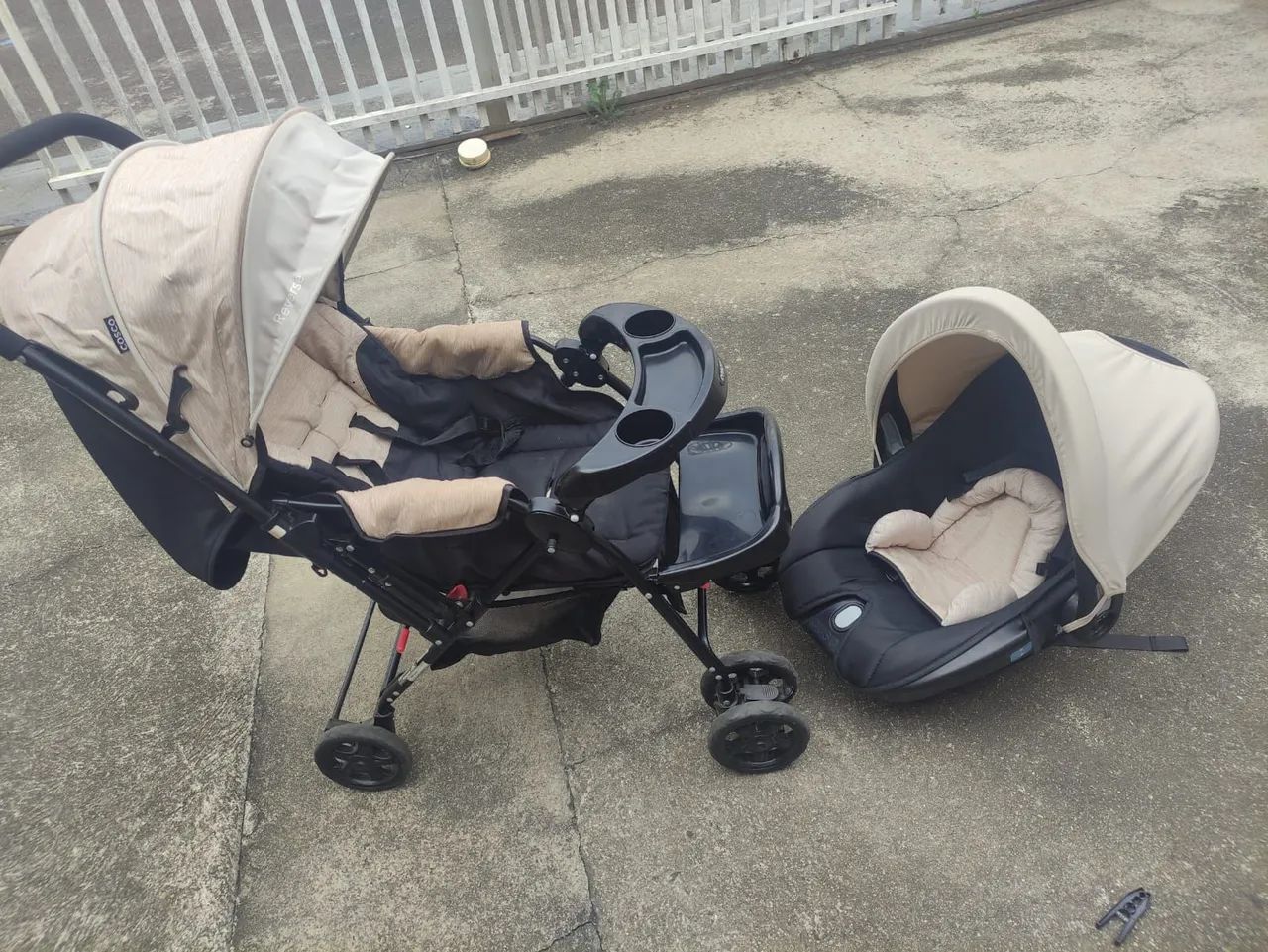 Carrinho de Bebê + Cadeirinha para Bebê