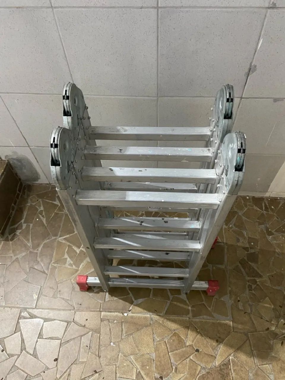 Escada Articulada 4x4 16 degraus - Foto 3