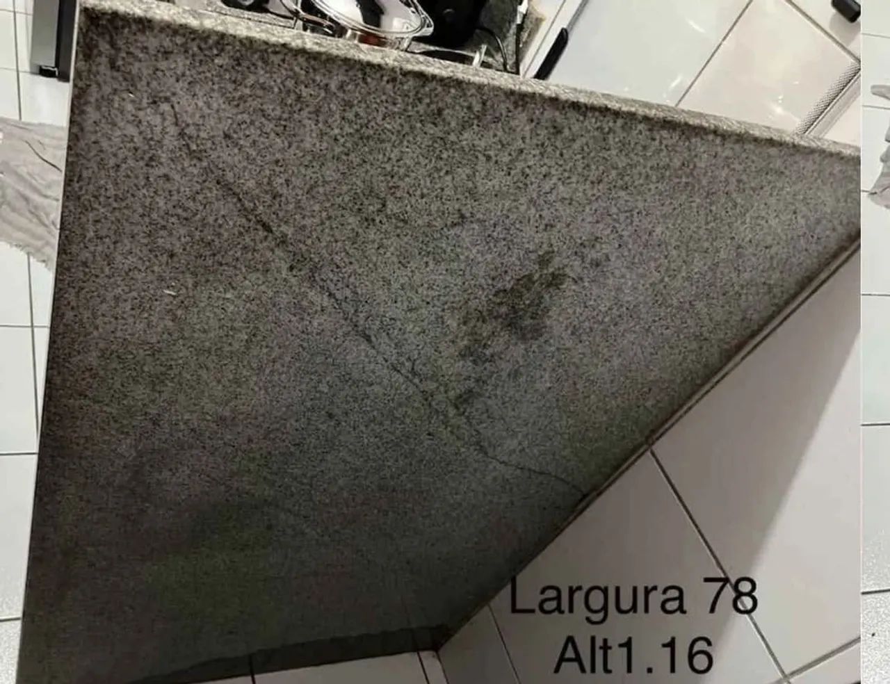 Pedra de Granito 78cm x 1,16m por 100,00