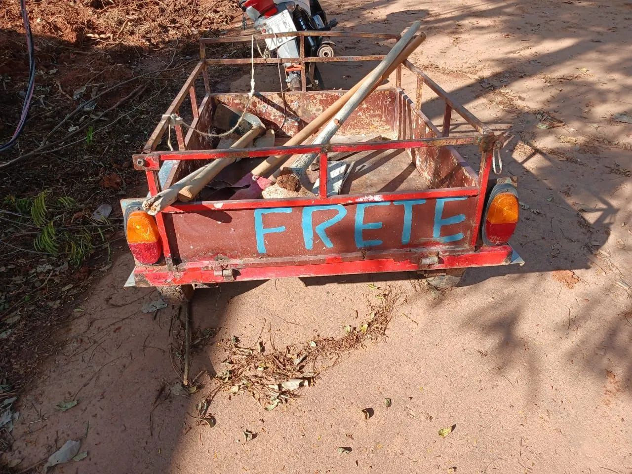 Vende se carretinha para moto