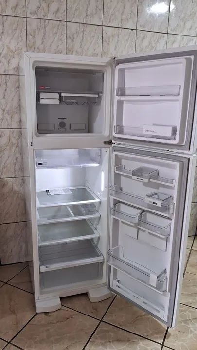 Geladeira Brastemp Frost Free 400 Litros - Foto 2