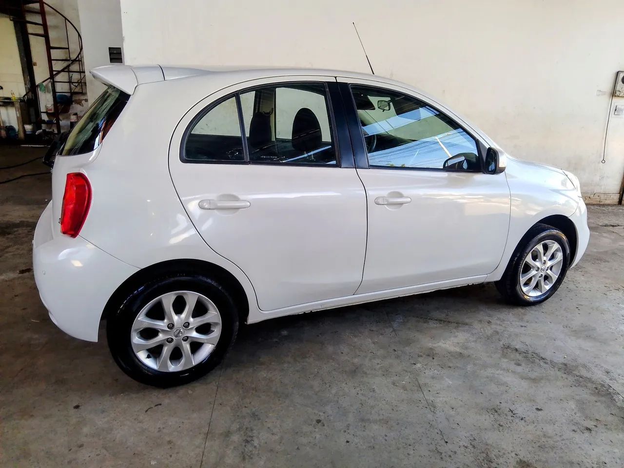 NISSAN MARCH SV 1.0 2015 (VENDIDO) - Foto 4