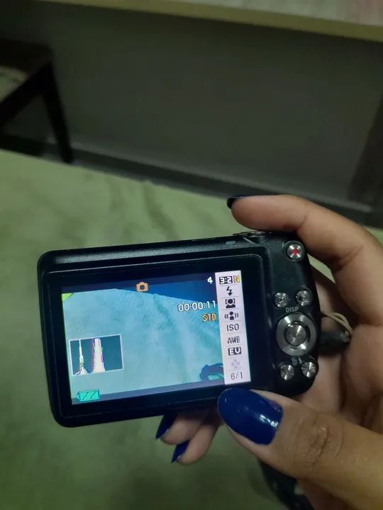 Câmera digital Casio Exilim ex 12.1 megapixels - Foto 2