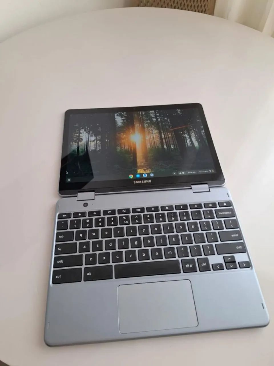 【新品・未開封】 Chrimebook Plus Samsung 81mX-4s+guL.jpg_BO30,255,255,