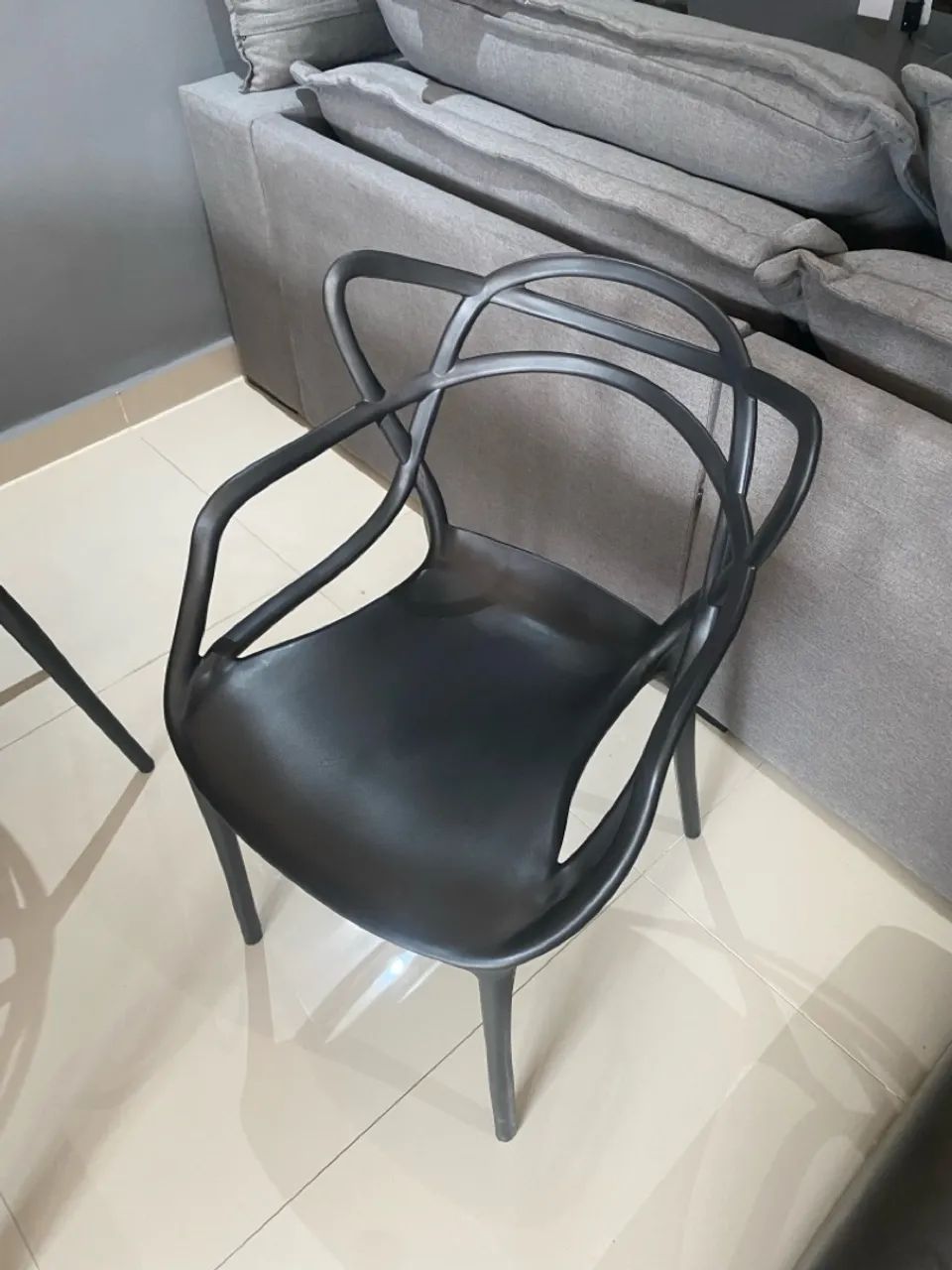 Conjunto de Cadeiras Modernas Novas - Foto 3