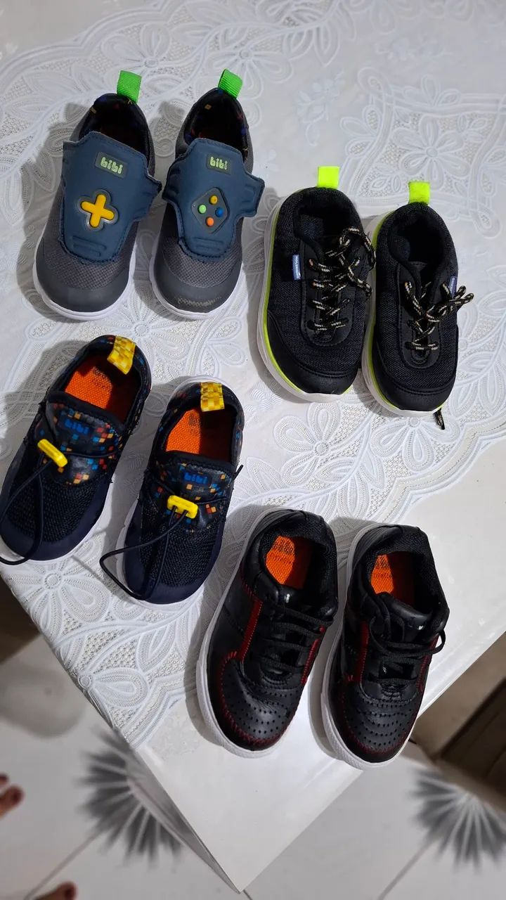 Lote de tênis infantil 
