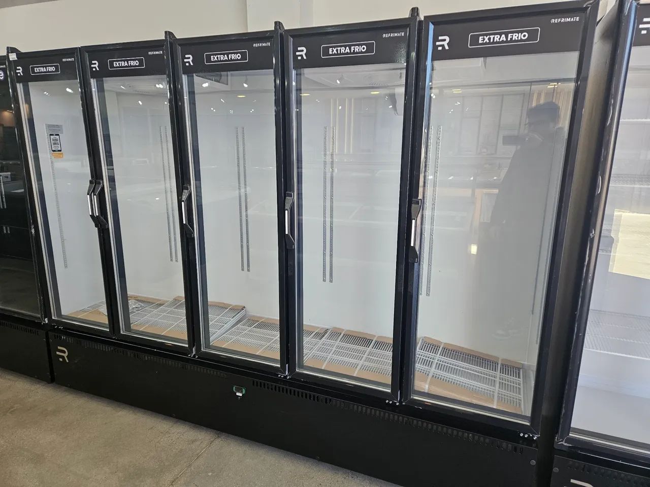 expositora refrigerada 5 portas 3 a -5 graus nova