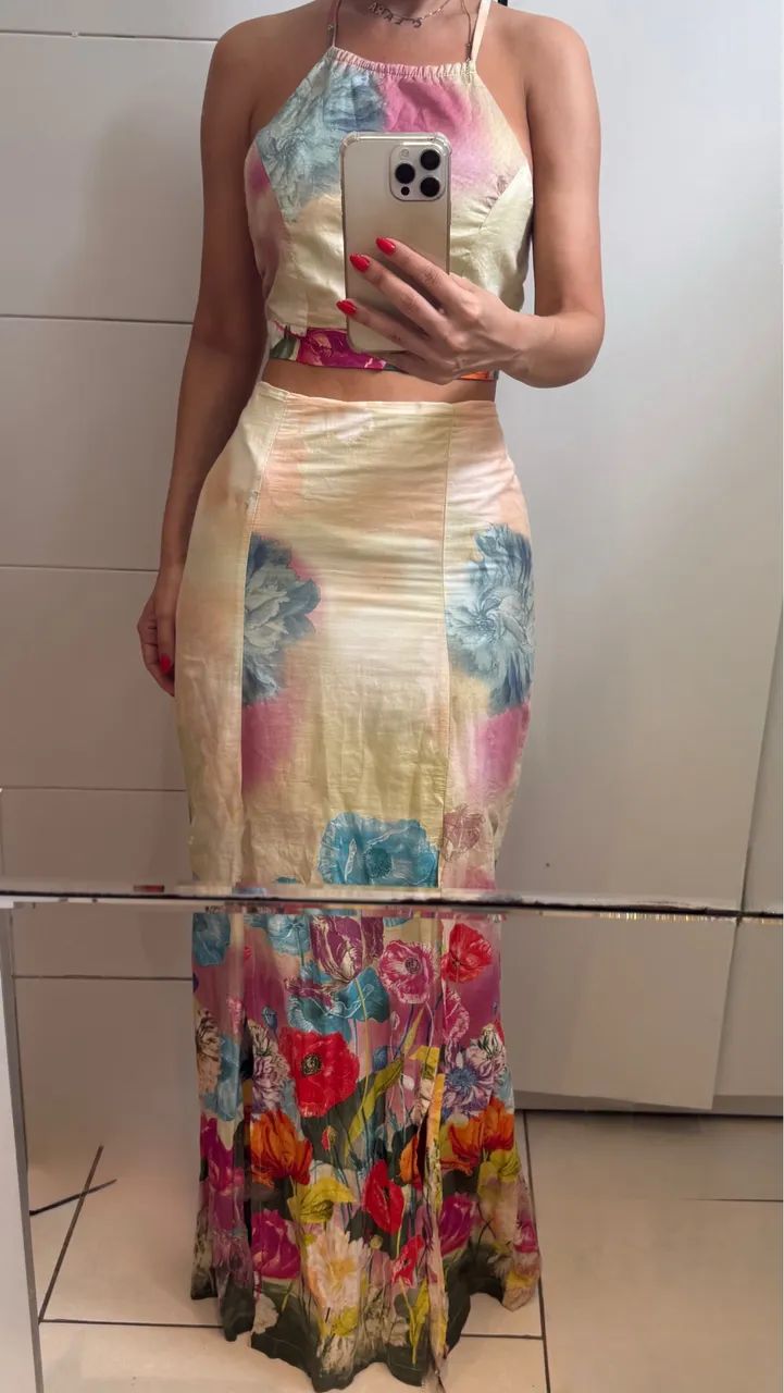 Conjunto estampado de saia sereia tamanho P  - Foto 3