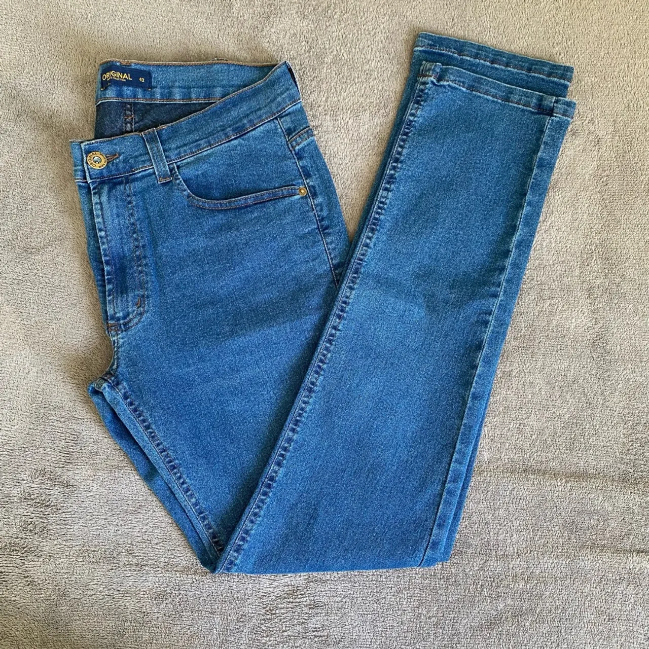 Calça Jeans TAM 42 Slim NOVA Zerada (Aceito cartão