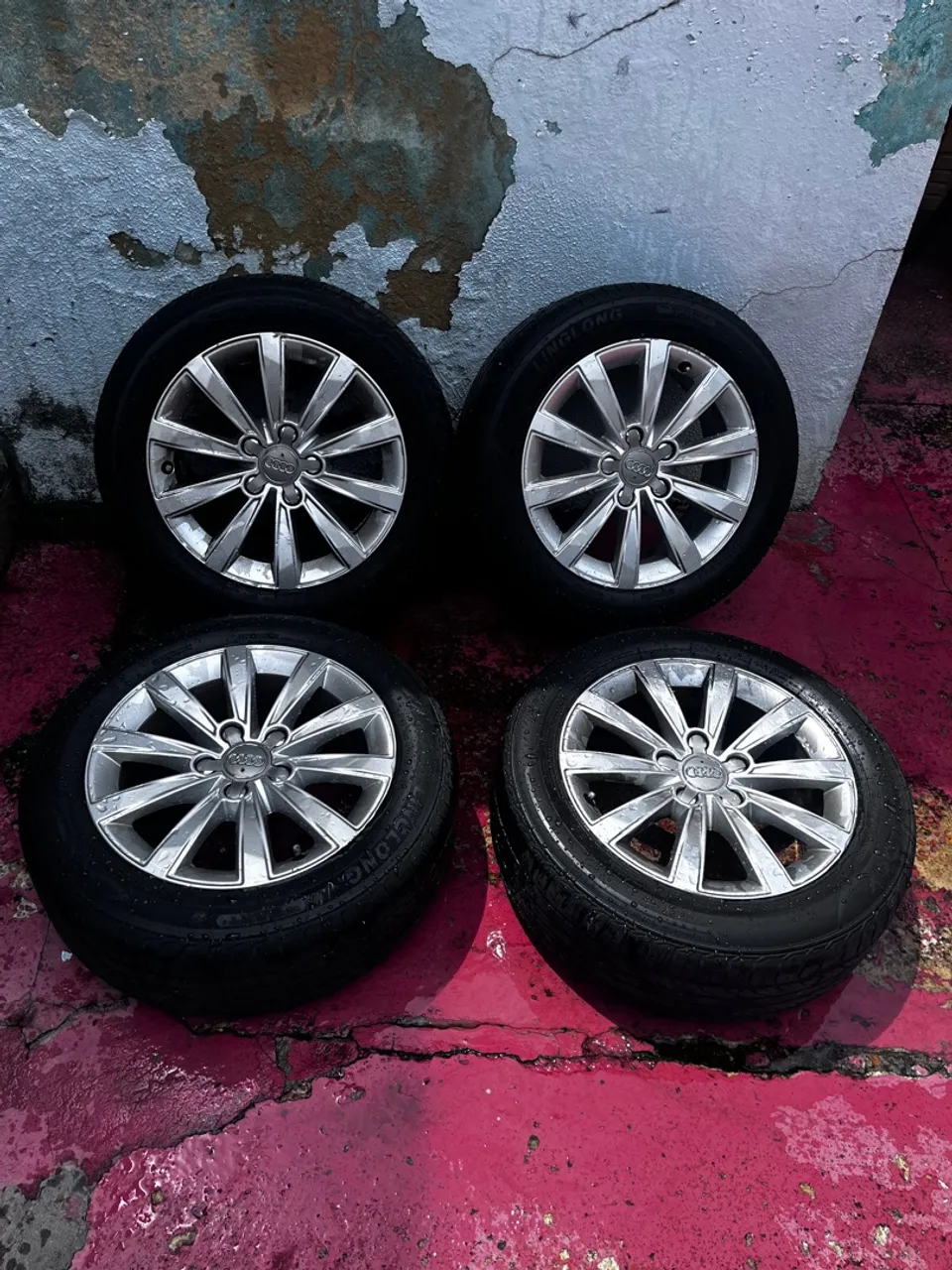 VENDE-SE AROS 16 AUDI A3