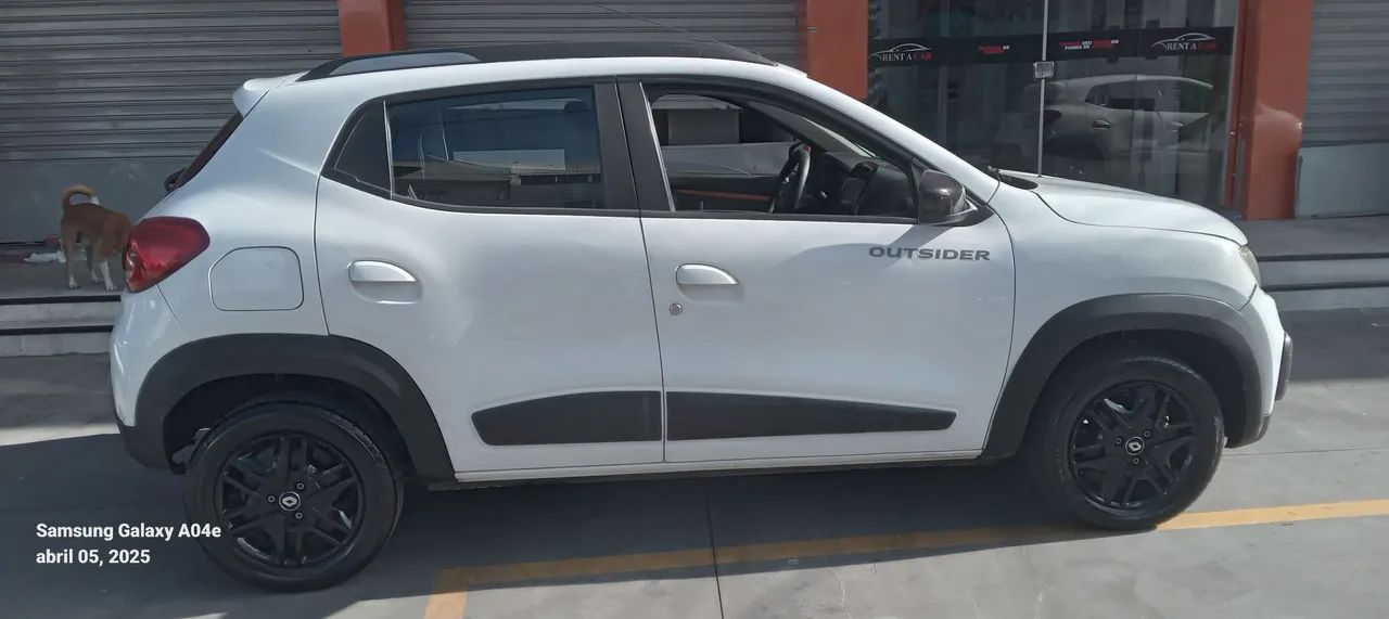 ALUGO CARRO PARA UBER E 99 POP - Foto 2