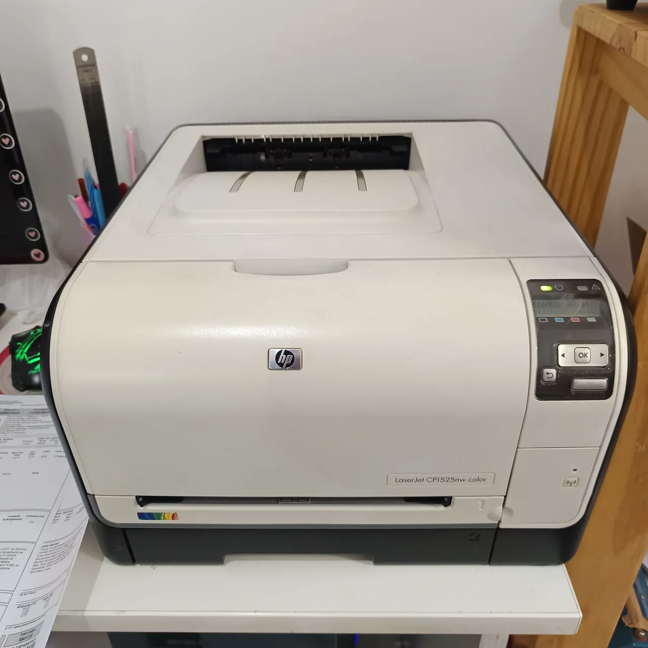 Impressora HP LaserJet CP1525nw Color
