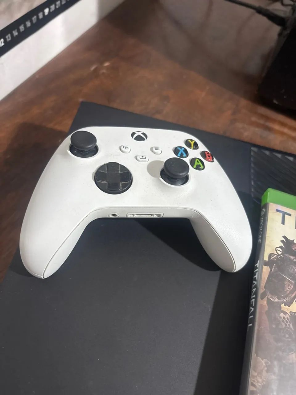 XBOX ONE FAT 500 GB + 2 JOGOS - Foto 4