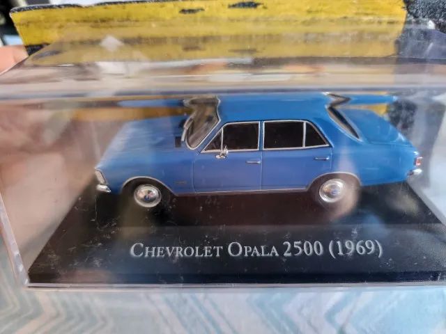 Opalas miniatura 1:43 - Foto 2